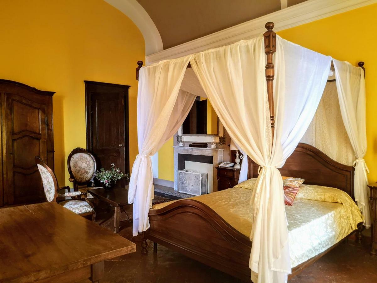 Castello San Giuseppe - Historical Bed And Breakfast 查维然诺 外观 照片